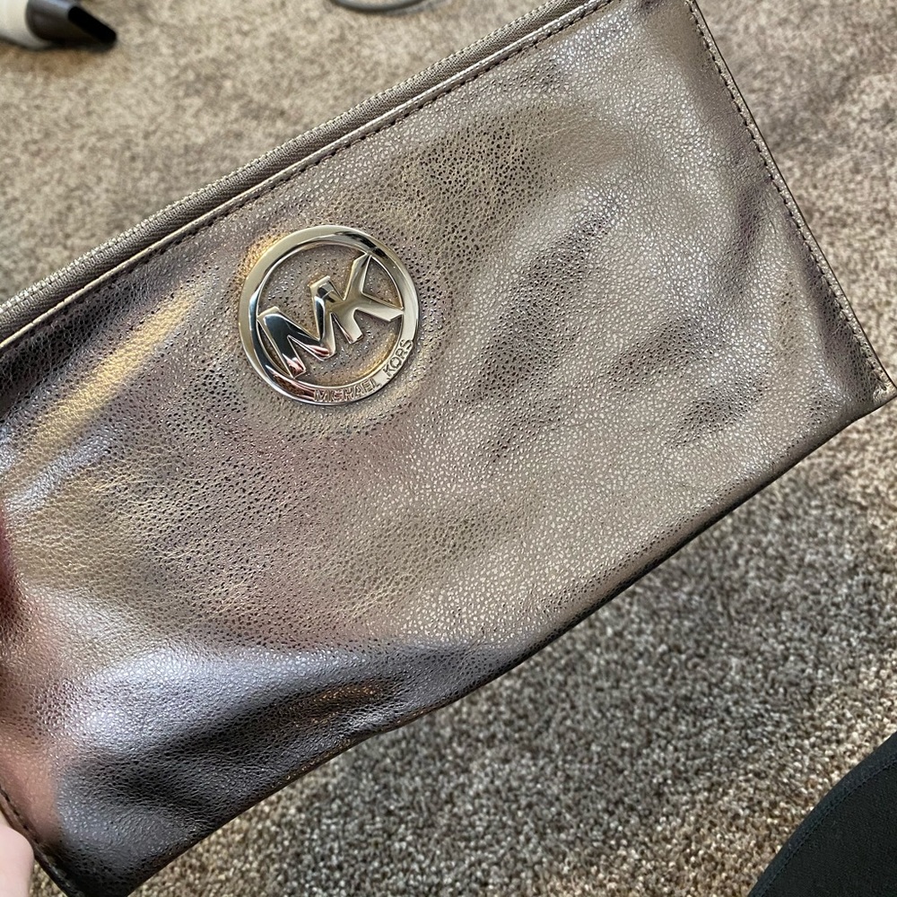 Michael Kors wristlet